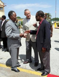 Sata (l) with Scott and Kabimba